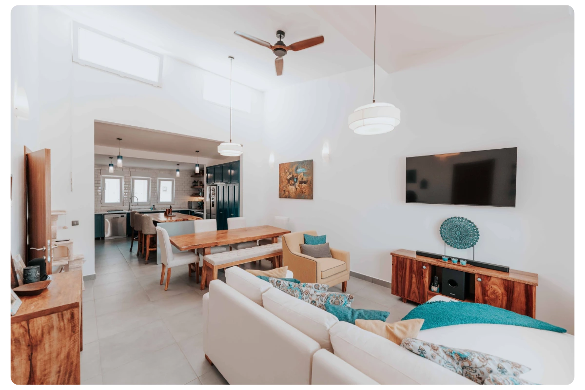 Intérieur d'appartement moderne parfaitement propre après nettoyage exceptionnel professionnel à Rennes.