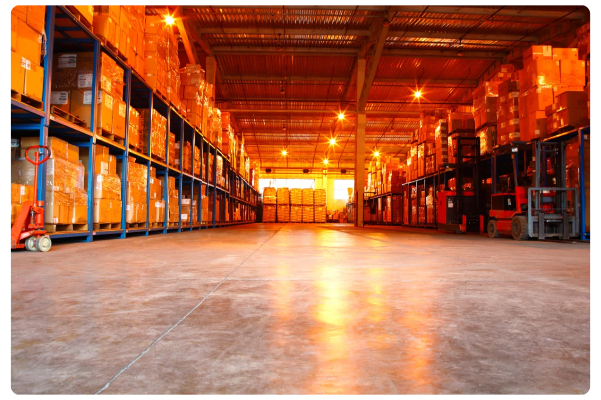 Locaux industriels impeccables : entretien pour une image professionnelle et un environnement de travail sain à Rennes.